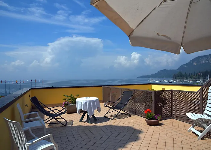 Hotel Ristorante Miralago
